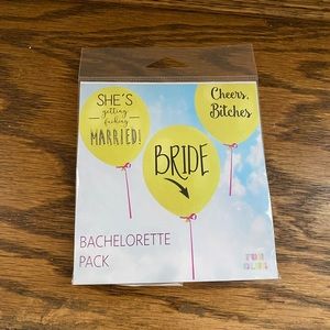 Fun club bachelorette balloons